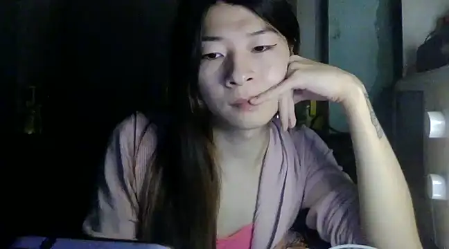 CarlyJoy online show from 5, 2, 2025