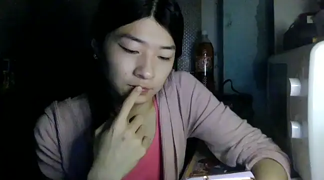 CarlyJoy online show from 8, 2, 2025