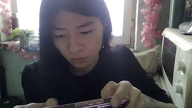 CarlyJoy online show from 1, 12, 2025