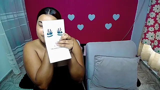 Snapshot of violeta_rous chatting on 28, 5, 2026 violeta rous online show from 28, 5, 2026