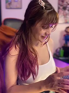 Snapshot of Pretty-10Woman chatting on 24, 1, 2025 Pretty-10Woman online show from 24, 1, 2025