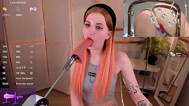 Snapshot of Mira__Blush chatting on 12, 2, 2025 Mira Blush online show from 12, 2, 2025