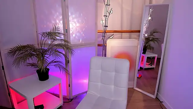 Snapshot of Mira__Blush chatting on 24, 2, 2025 Mira Blush online show from 24, 2, 2025