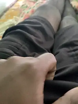 SILENT FUCKER 01 online show from 18, 2, 2025