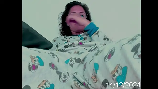 lady hana28 online show from 14, 12, 2024