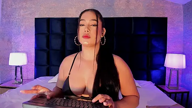 Snapshot of Gaby_Blaze chatting on 6, 2, 2025 Gaby Blaze online show from 6, 2, 2025