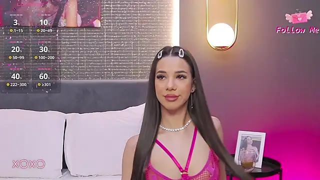 LaraKent online show from 27, 2, 2025