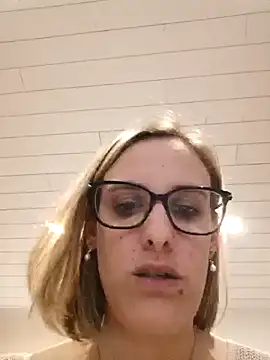 Madame Callie online show from 20, 6, 2026