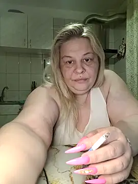 AriannaMilf online show from 8, 4, 2026