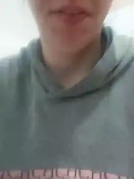 Snapshot of bruna_safadinhaa chatting on 23, 2, 2025 bruna safadinhaa online show from 23, 2, 2025