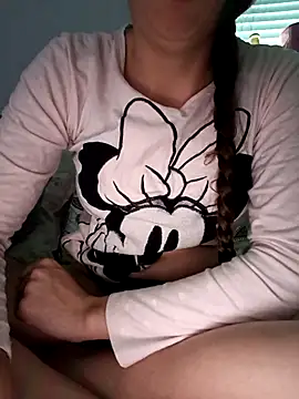 Snapshot of bruna_safadinhaa chatting on 29, 9, 2025 bruna safadinhaa online show from 29, 9, 2025