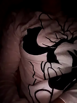 Snapshot of bruna_safadinhaa chatting on 31, 10, 2025 bruna safadinhaa online show from 31, 10, 2025