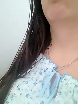 Snapshot of bruna_safadinhaa chatting on 11, 6, 2026 bruna safadinhaa online show from 11, 6, 2026