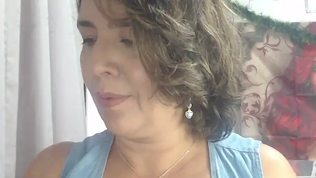 Snapshot of Victoria_meester chatting on 16, 12, 2025 Victoria meester online show from 16, 12, 2025