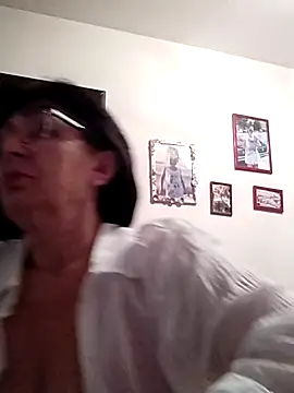 AlbinaXPretty online show from 12, 3, 2025