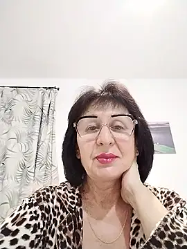 AlbinaXPretty online show from 11, 1, 2026