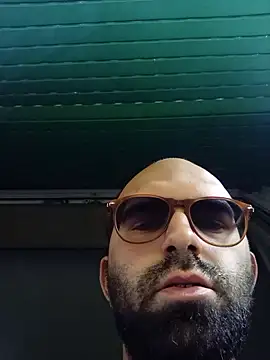 Snapshot of Passivello9 chatting on 1, 5, 2026 Passivello9 online show from 1, 5, 2026