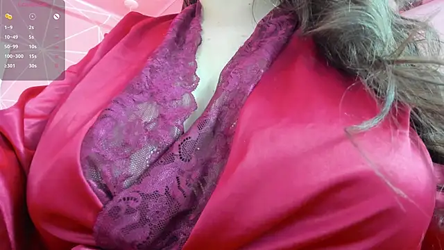 dolly zoe online show from 28, 11, 2025