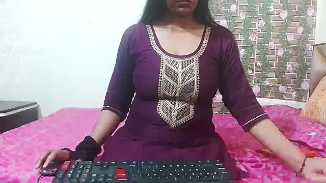Snapshot of nikitahot3 chatting on 11, 3, 2025 nikitahot3 online show from 11, 3, 2025