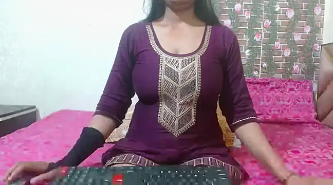 Snapshot of nikitahot3 chatting on 12, 3, 2025 nikitahot3 online show from 12, 3, 2025