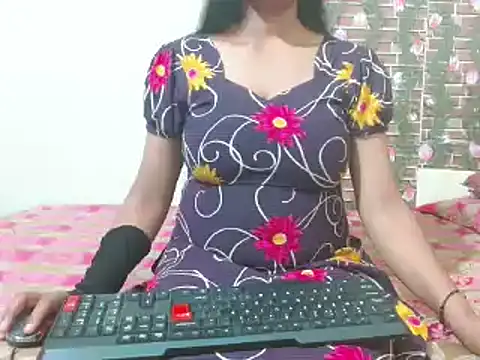 Snapshot of nikitahot3 chatting on 21, 3, 2025 nikitahot3 online show from 21, 3, 2025