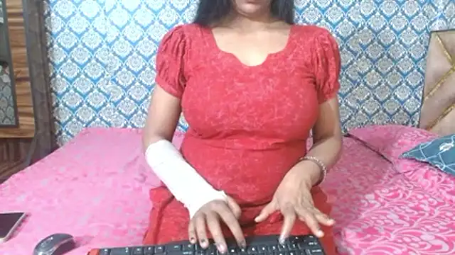 nikitahot3 online show from 18, 12, 2025