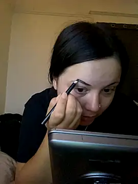 Snapshot of xocrybaby chatting on 13, 9, 2025 xocrybaby online show from 13, 9, 2025