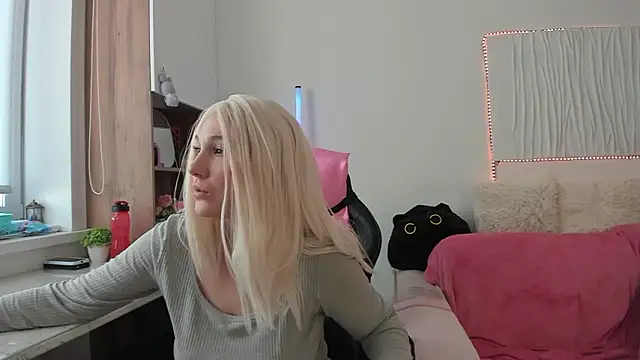 Snapshot of CarolMay chatting on 28, 2, 2026 CarolMay online show from 28, 2, 2026