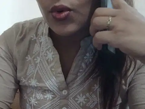 shekira99 online show from 15, 12, 2025