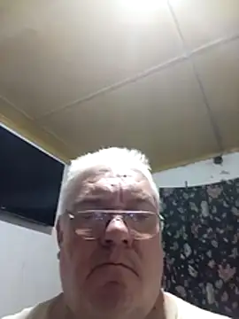 Snapshot of Chacrita chatting on 12, 5, 2026 Chacrita online show from 12, 5, 2026