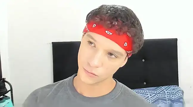 angelcortes online show from 21, 1, 2025