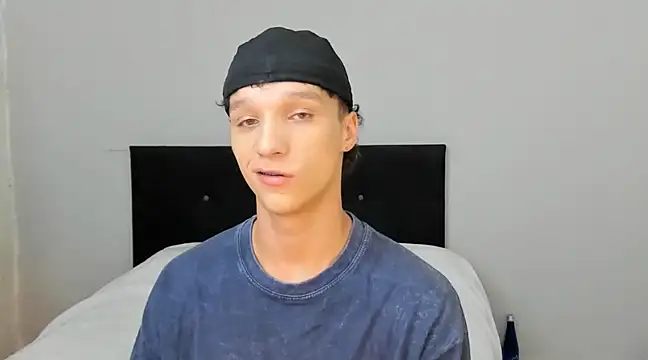 Snapshot of angelcortes chatting on 21, 3, 2025 angelcortes online show from 21, 3, 2025