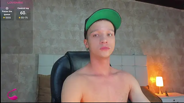 angelcortes online show from 3, 12, 2025