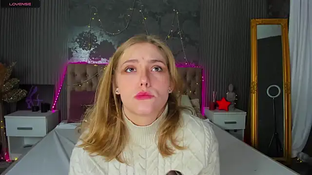 Snapshot of DellaRowe chatting on 27, 12, 2024 DellaRowe online show from 27, 12, 2024