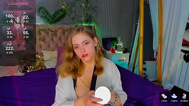 Snapshot of DellaRowe chatting on 29, 1, 2025 DellaRowe online show from 29, 1, 2025