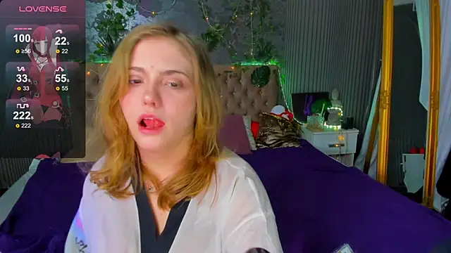Snapshot of DellaRowe chatting on 30, 1, 2025 DellaRowe online show from 30, 1, 2025