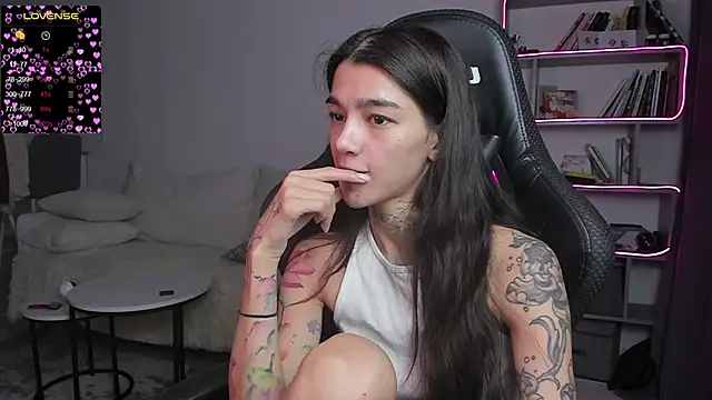 vinkitinkii online show from 29, 1, 2025