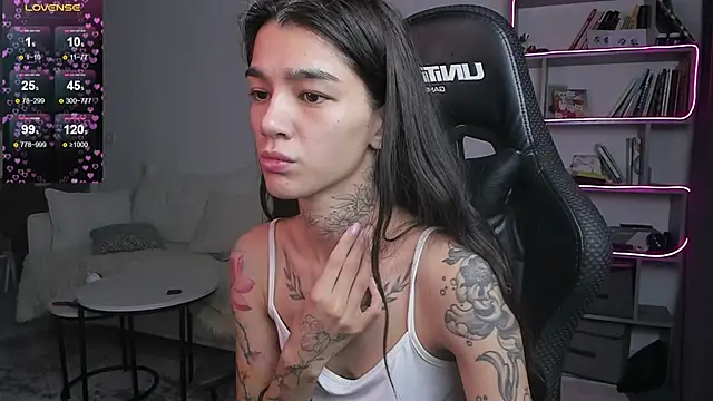 vinkitinkii online show from 31, 1, 2025