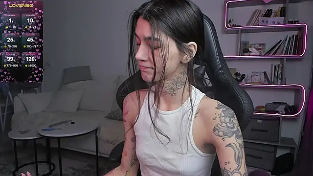 vinkitinkii online show from 18, 2, 2025