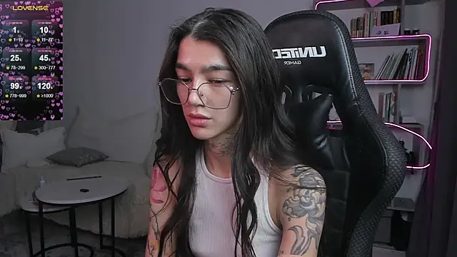 vinkitinkii online show from 27, 2, 2025