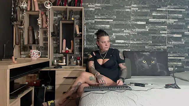 Mistress Miry online show from 11, 12, 2024