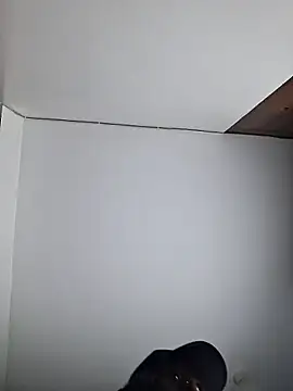 hornycreamybabe online show from 15, 12, 2025