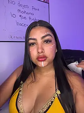 NatashaBrown12 online show from 15, 11, 2025