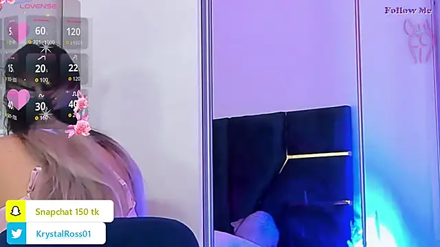 Snapshot of AllisonSweets chatting on 24, 2, 2026 AllisonSweets online show from 24, 2, 2026