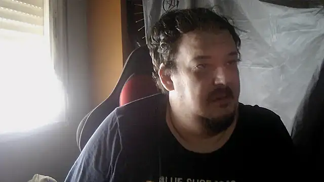 Snapshot of porkorossy chatting on 2, 7, 2026 porkorossy online show from 2, 7, 2026