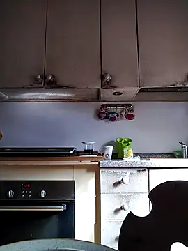 Chris8149 online show from 12, 2, 2025