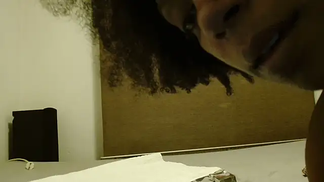 ROXYNL online show from 13, 1, 2025