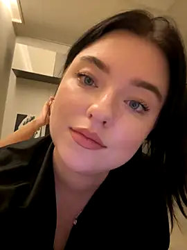 Angela Fosterr online show from 27, 11, 2025