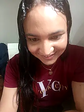 Andrys  online show from 8, 4, 2026