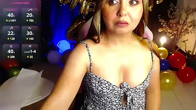 Snapshot of rose_meyer chatting on 3, 2, 2025 rose meyer online show from 3, 2, 2025